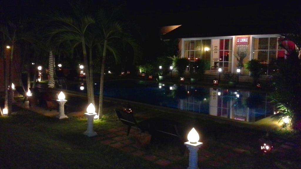 Pictory Garden Resort Sattahip Exterior foto