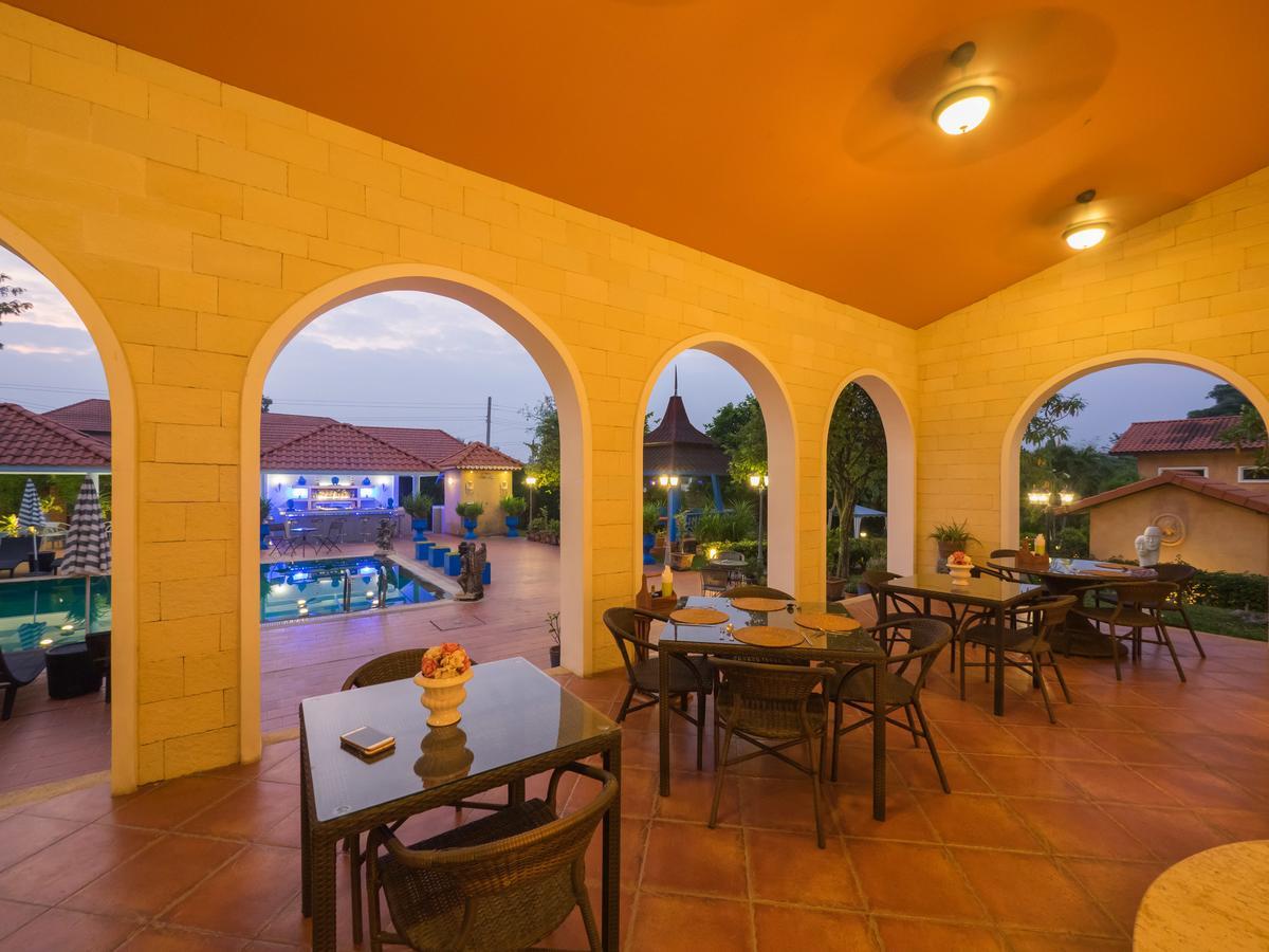 Pictory Garden Resort Sattahip Exterior foto